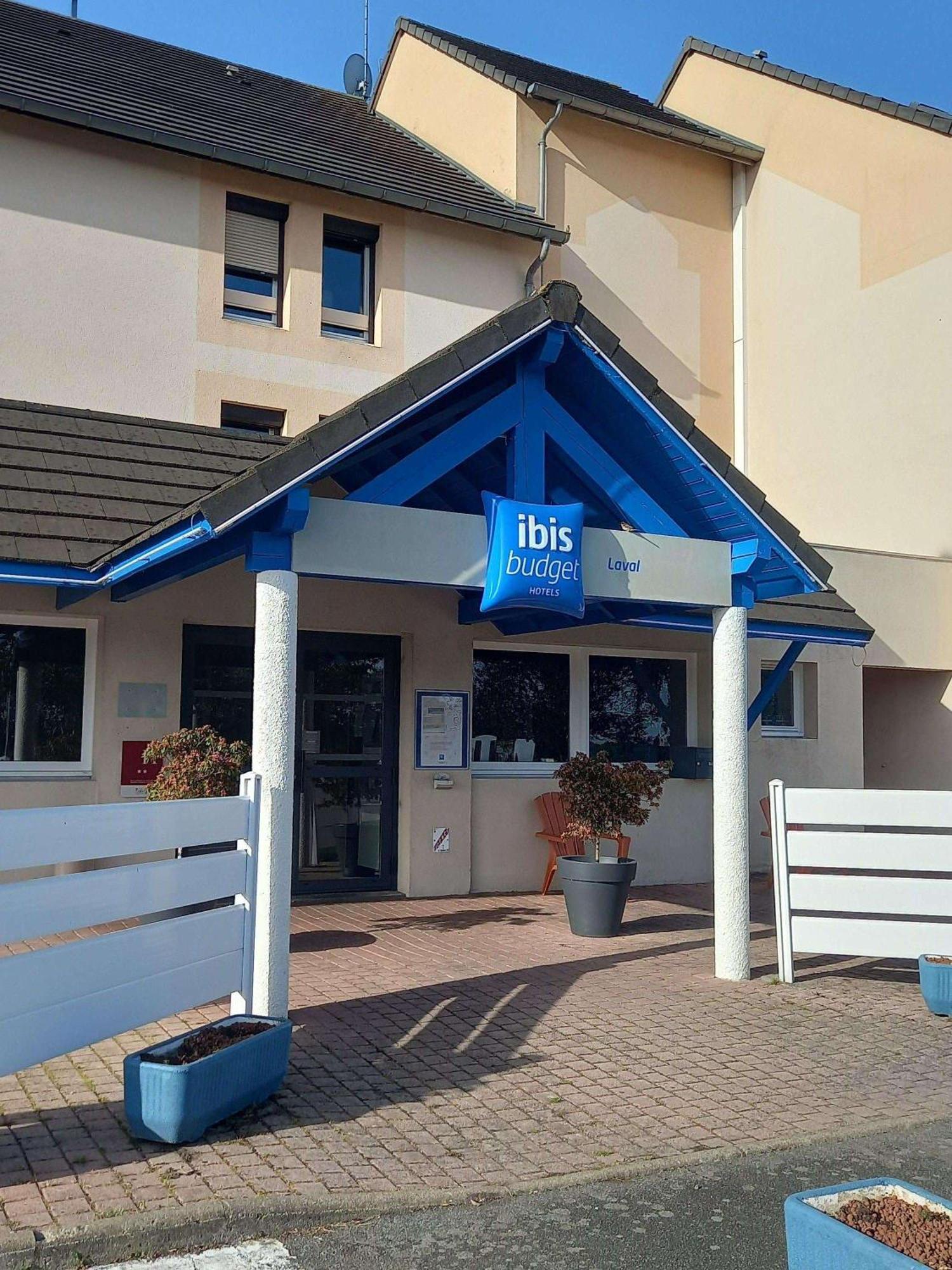 Hotel Ibis Budget Laval Bonchamp Les Laval Εξωτερικό φωτογραφία