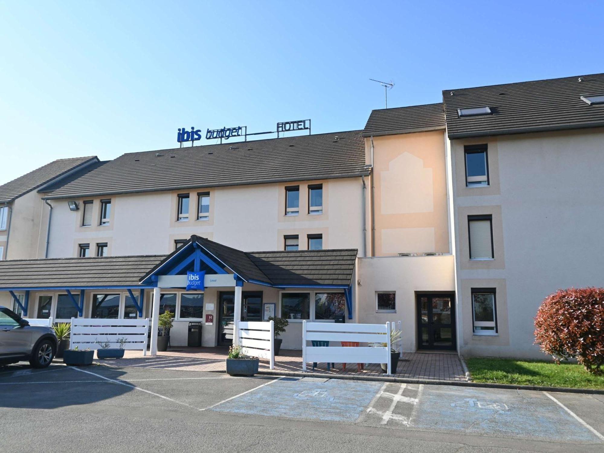 Hotel Ibis Budget Laval Bonchamp Les Laval Εξωτερικό φωτογραφία