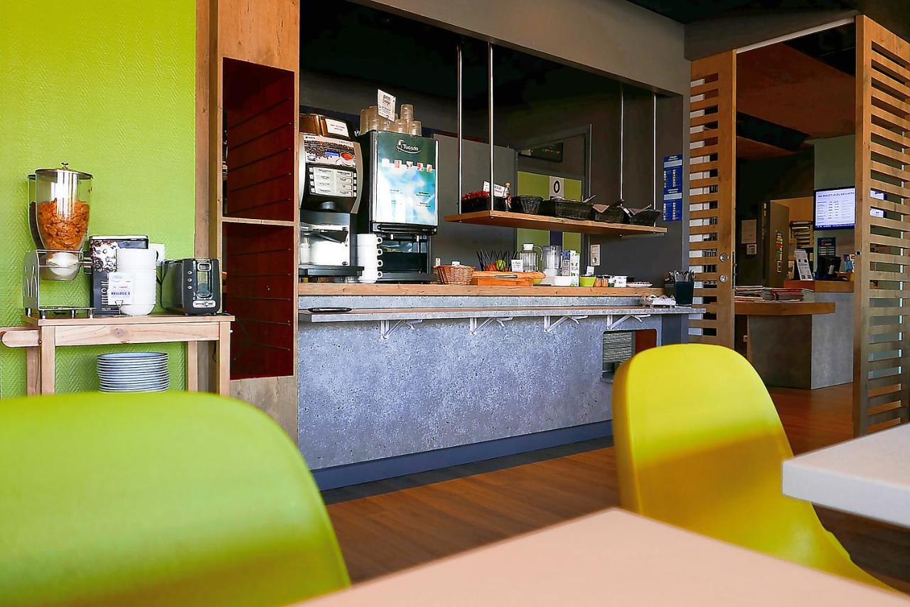 Hotel Ibis Budget Laval Bonchamp Les Laval Εξωτερικό φωτογραφία